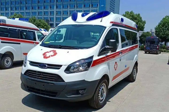 通道长途救护车转院